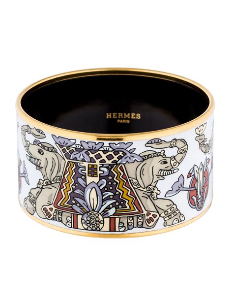 hermes bracelet on wrist|hermes extra wide enamel bracelet.